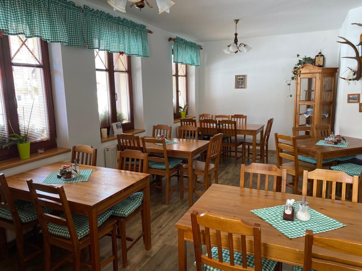 Pension Holiday Vrchlabi Ngoại thất bức ảnh